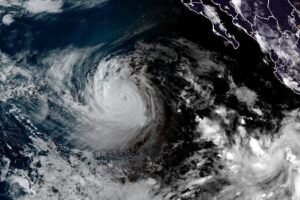 Karina-becomes-major-Cat-3-hurricane-in-Pacific-Ocean.jpg