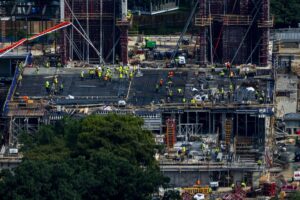 Supreme-Court-rules-White-House-ballroom-construction-can-continue.jpg