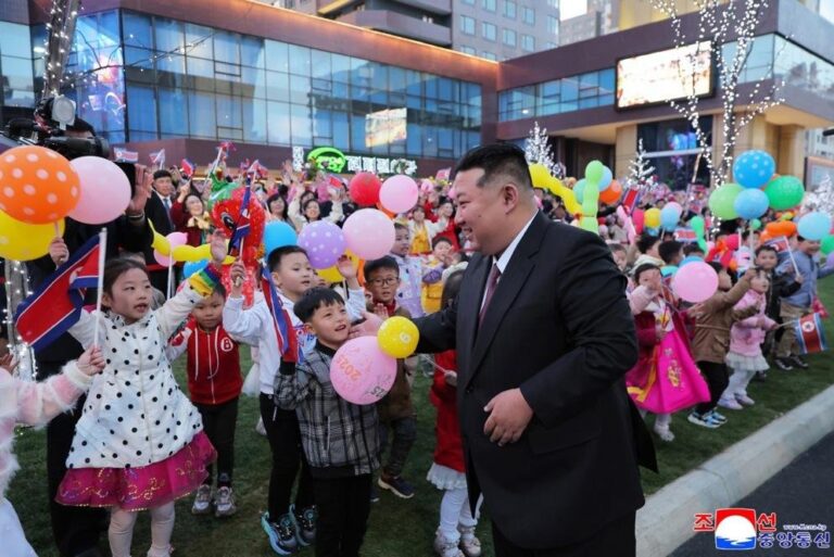 The-real-question-isnt-why-North-Koreans-dont-resist.jpg