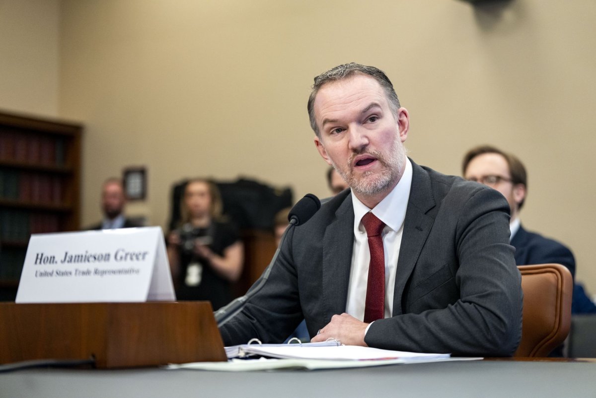 US-Canadian-negotiators-meet-as-deadline-for-new-tariffs-looms.jpg