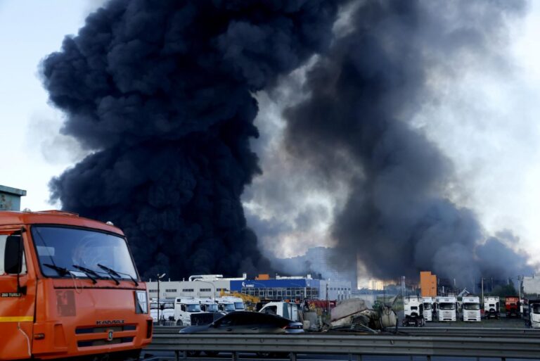 Ukraine-strikes-operations-of-Russian-e-commerce-giant-Wildberries.jpg