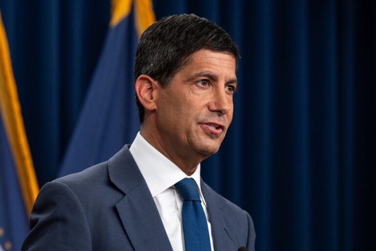 Warsh-in-Wyoming-speech-High-inflation-should-be-policy-priority.jpg