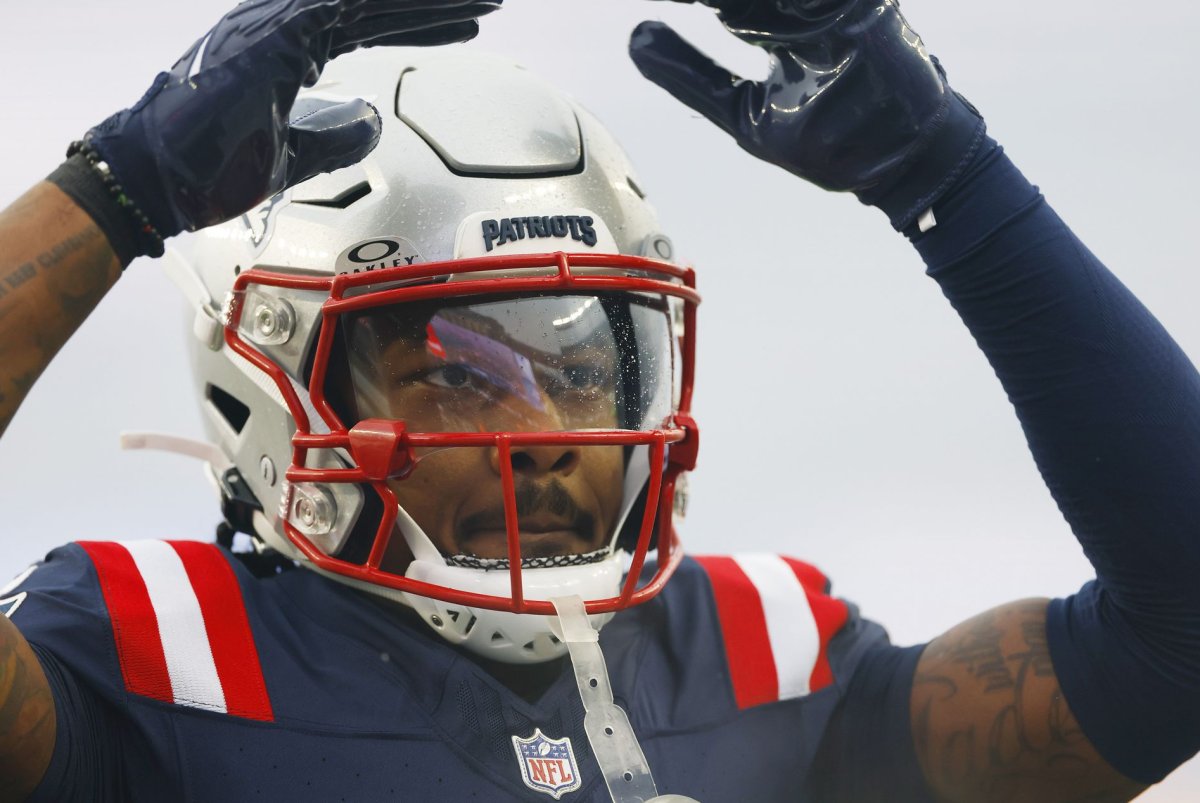 Wash-Commanders-agree-to-1-year-deal-with-wide-receiver-Stefon-Diggs.jpg