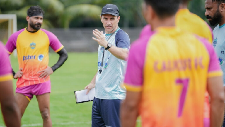 calicut-fc-coach-slk-2026-42341787051846.jpg