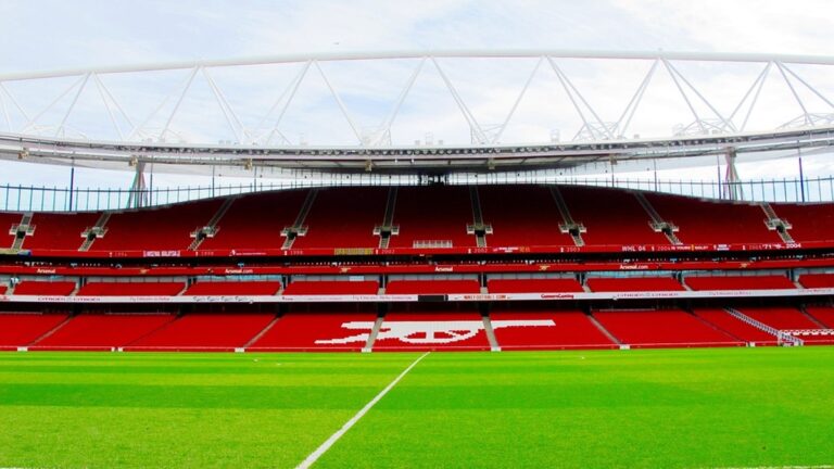 emirates-stadium-17631787178480.jpg