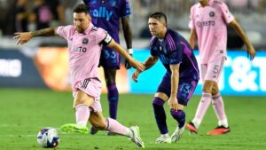 lionel-messi-mls-41101786510024.jpg