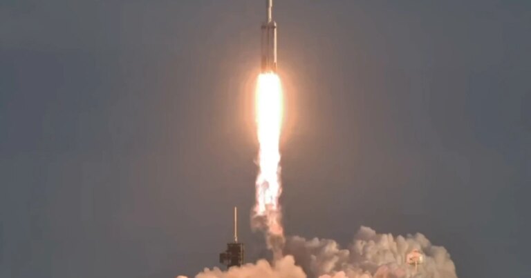 space_wide-l2tqb0.jpg