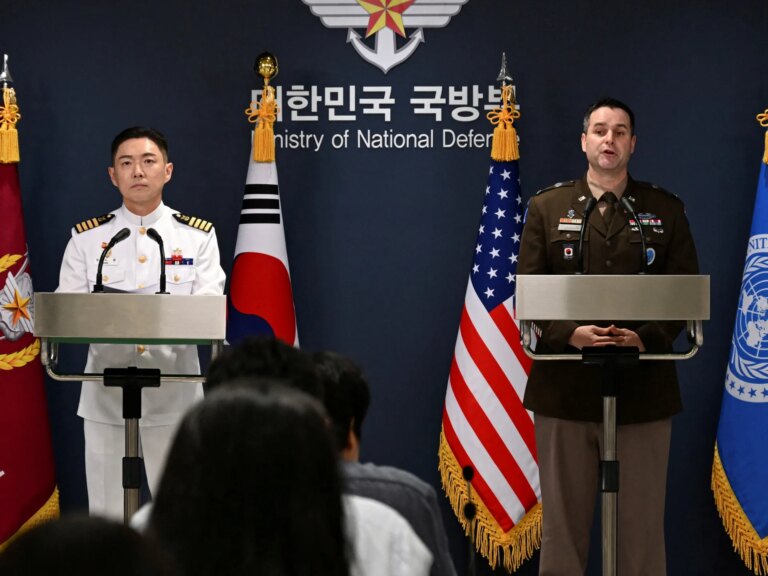 2026-08-16T214335Z_1134336705_RC2HVMANSRTO_RTRMADP_3_USA-TRUMP-KOREA-1788858254.jpg