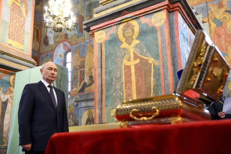 2026-08-20T114617Z_208909581_RC2B2NA22NF3_RTRMADP_3_RUSSIA-PUTIN-RELICS.JPG