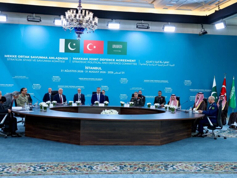 2026-08-31T102801Z_1444947647_RC2L9NAK0EI2_RTRMADP_3_TURKEY-SAUDI-PAKISTAN-MEETING-1789229095.jpg