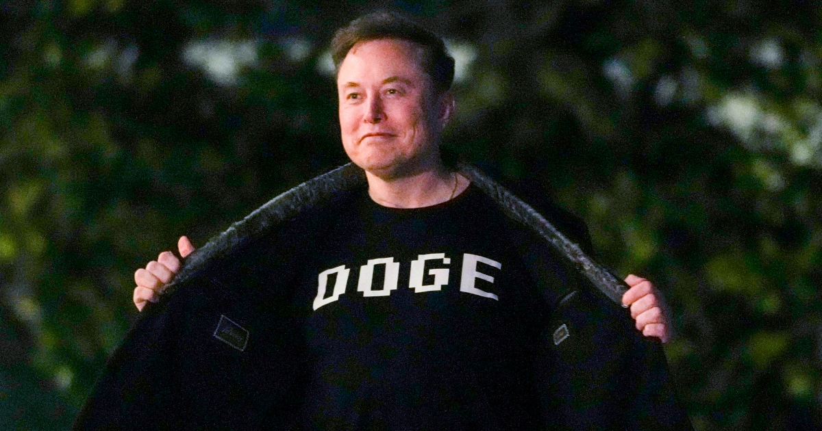 250529-musk-ch-1559-3d3184.jpg