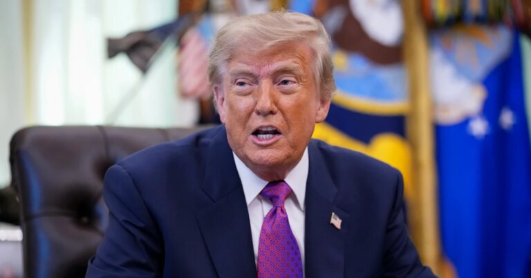 260827-donald-trump-ch-1352-715f3e.jpg