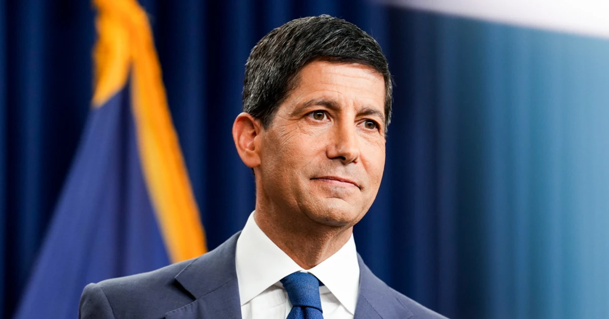 260829-kevin-warsh-vl-320p-1df120.jpg