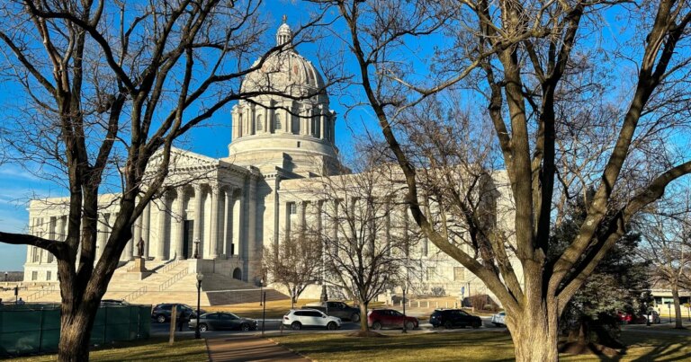 260903-missouri-statehouse-vsb-1920-1f88da.jpg