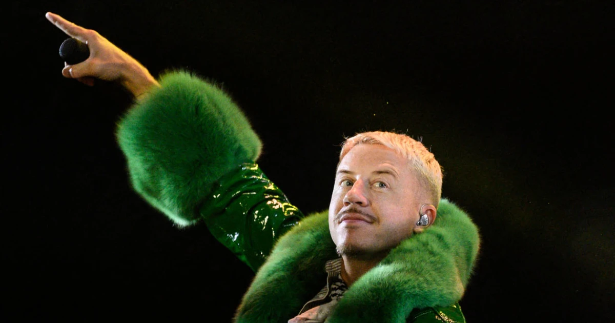 260915-macklemore-mn-1055-4218d4.jpg