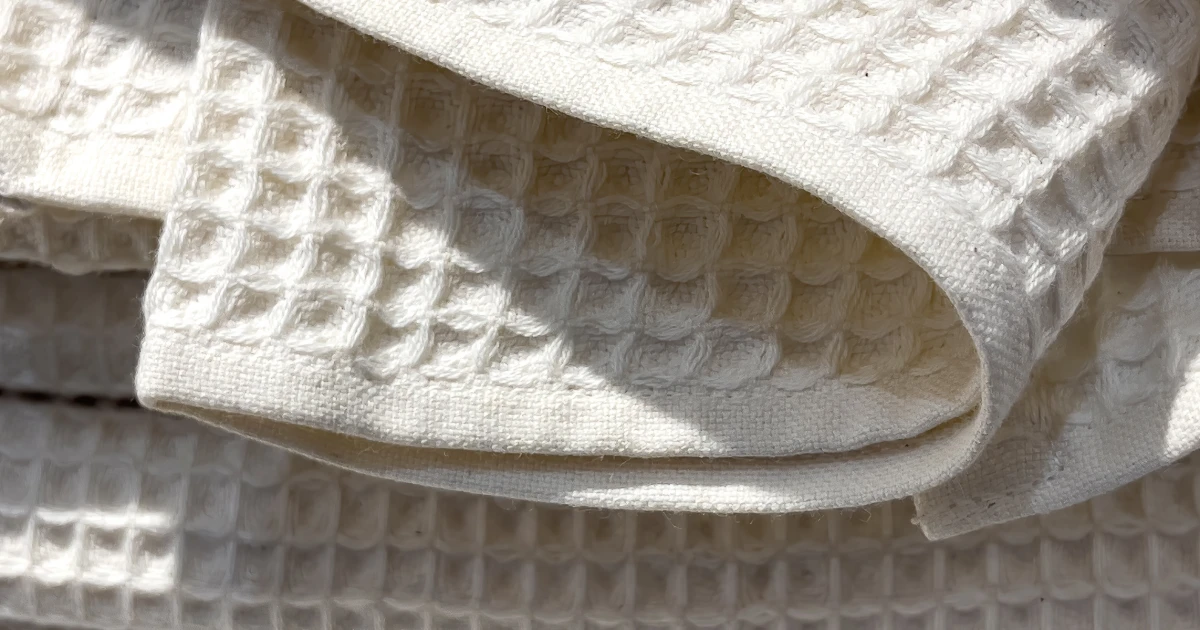 260925-best-towel-warmers-bd-main-52192e.jpg