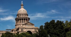 260930-texas-state-capitol-ew-650p-21fe30.jpg