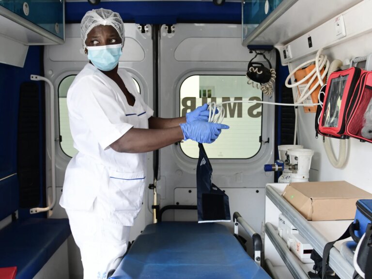 AFP__20210824__9LL6BM__v2__HighRes__SenegalHealthVirusHospitalEmergency-1790067263.jpg