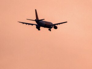 AFP__20250811__69944W7__v1__HighRes__IraqIranReligionIslamShiiteTransportAviation-1768454294.jpg