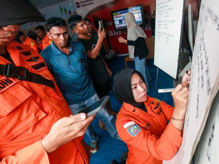 AFP__20260913__C86N7RH__v1__HighRes__IndonesiaAccidentFerry-1789277750.jpg