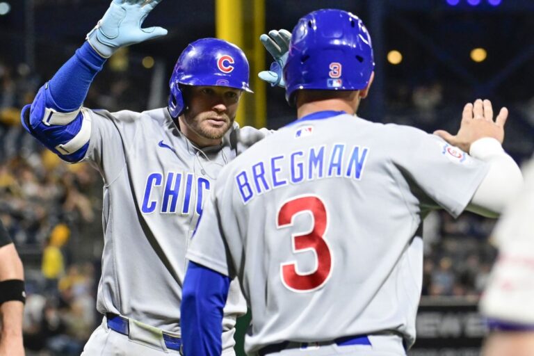 Alex-Bregman-homers-three-times-to-help-Cubs-set-NL-long-ball-record.jpg
