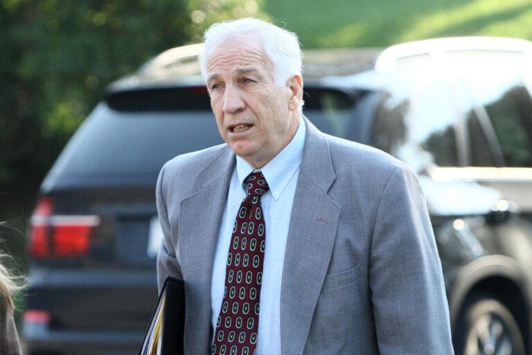 Jerry-Sandusky-withdraws-petition-for-new-trial-to-try-federal-courts.jpg