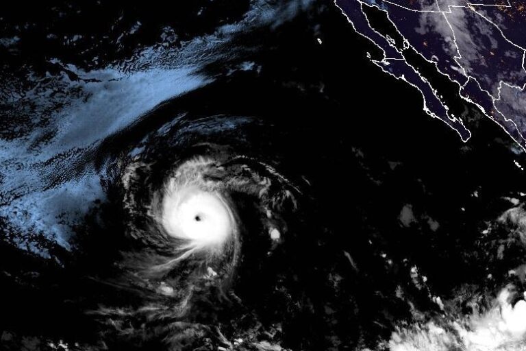 Karina-becomes-Category-4-hurricane-in-Pacific-Ocean.jpg