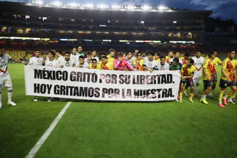 Mexico_Soccer_9_955.jpg
