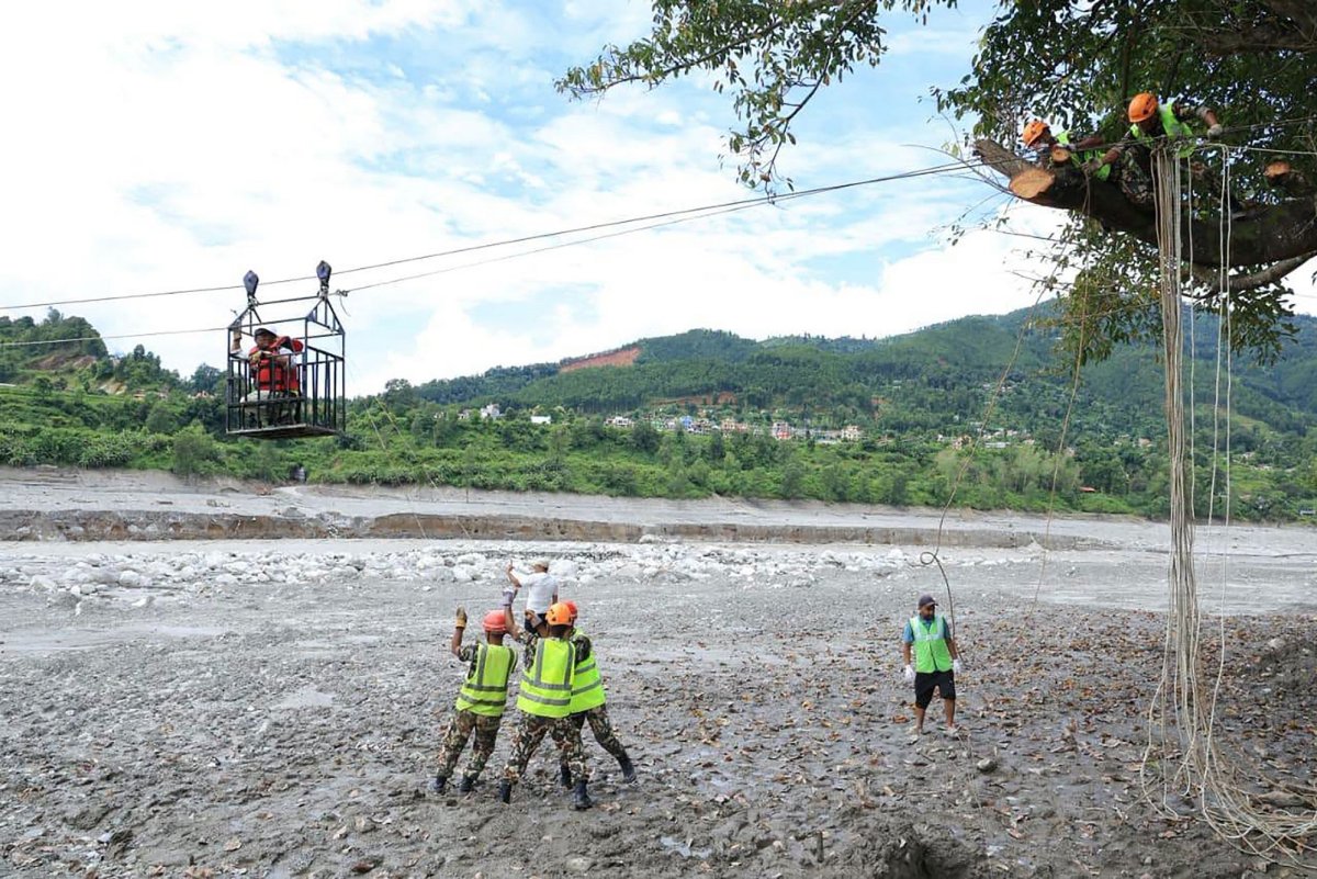 Nepal-1066-dead-4400-missing-in-flash-floods.jpg