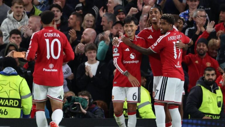 manchester-united1-46351789279009.jpg