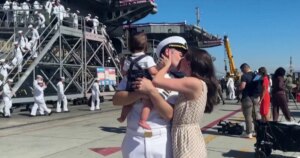 1791503534444_nn_cku_uss_lincoln_reunion_261008_S3_1920x1080-zk6fr9.jpg