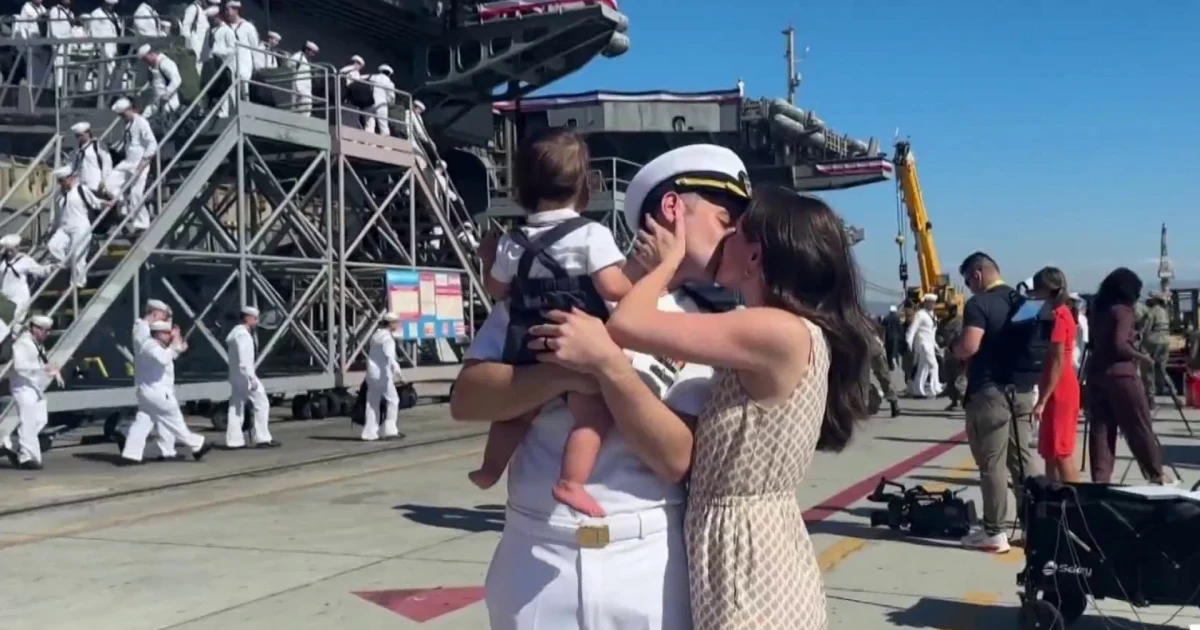 1791503534444_nn_cku_uss_lincoln_reunion_261008_S3_1920x1080-zk6fr9.jpg