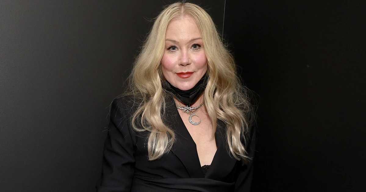 1792582819987_tdy_news_7a_ikeda_azar_christina_applegate_261021_S3_1920x1080-w1qp6y.jpg