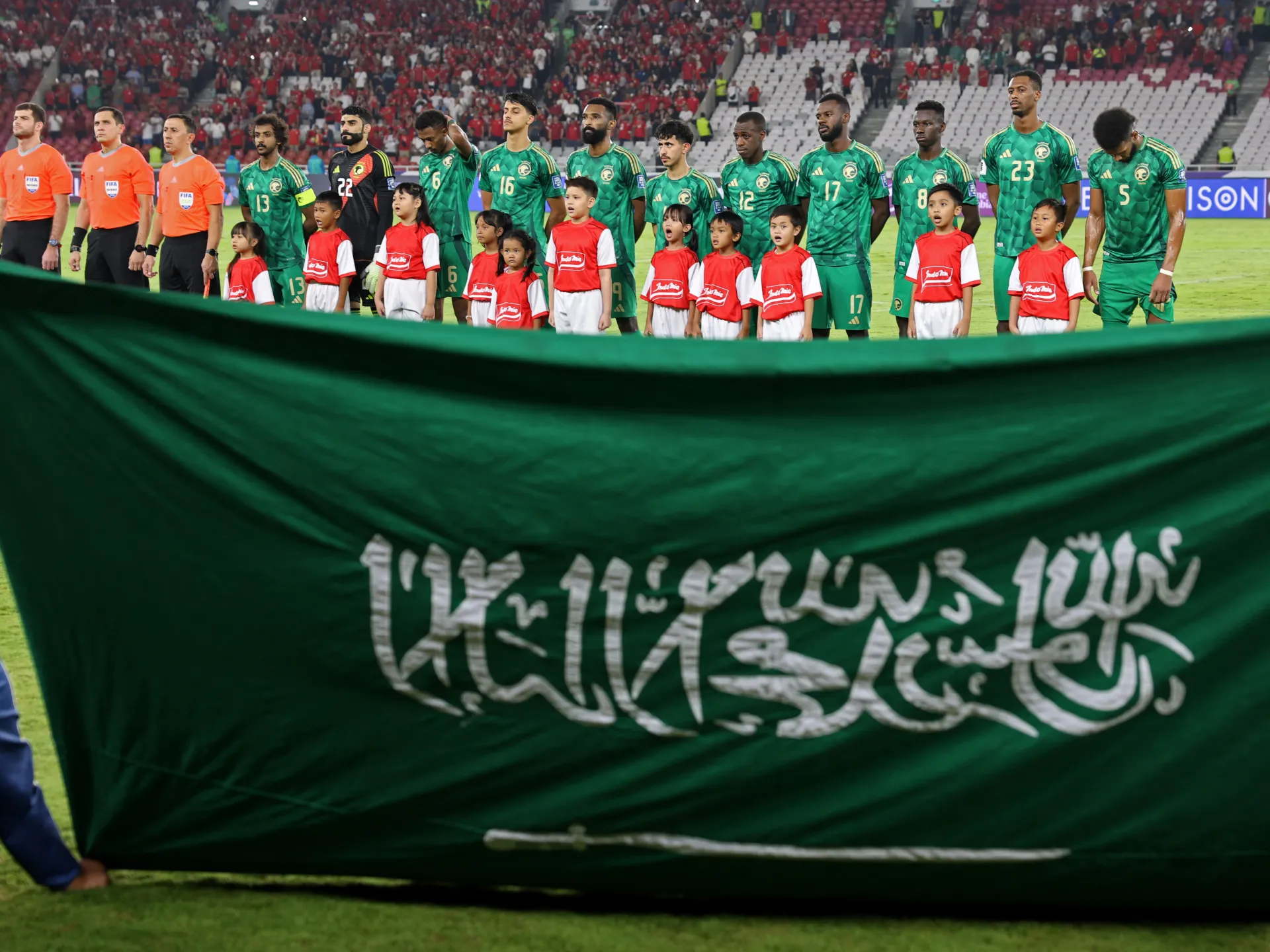 2024-11-19T142544Z_1036394119_UP1EKBJ142UGC_RTRMADP_3_SOCCER-WORLDCUP-IDN-SAU-REPORT-1793002345.jpg