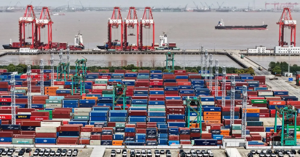 2026-09-29T050021Z_2116580645_RC20XDA8ECS5_RTRMADP_3_CHINA-COMMODITY-IMPORTS-1791951876_3357e3-17919.webp