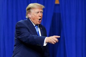 2026-10-04T035040Z_726955747_RC22WNAN8I4Z_RTRMADP_3_USA-TRUMP.JPG