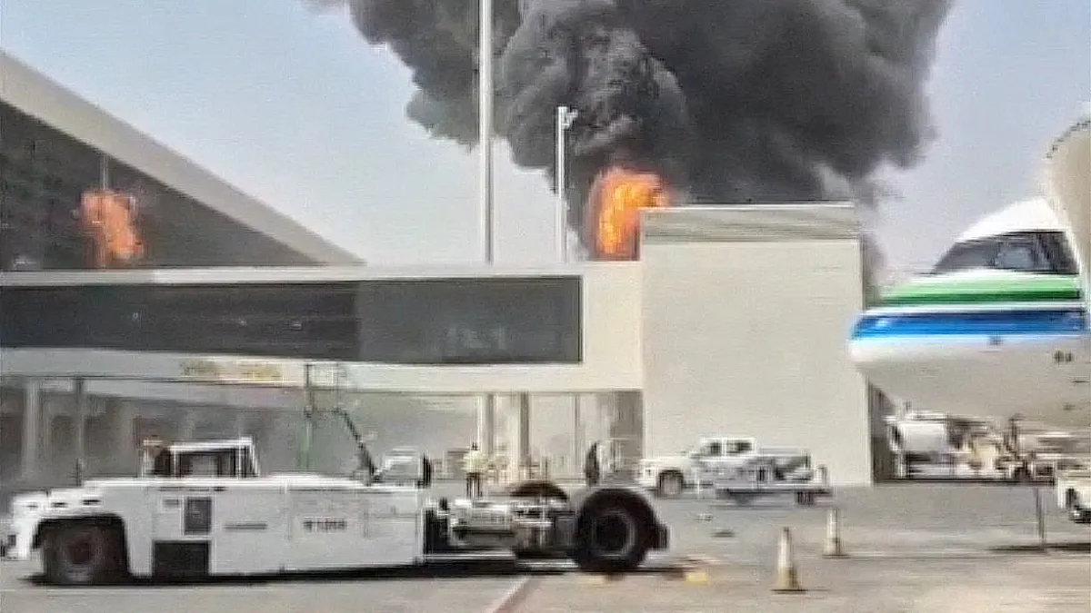 2026-10-11T133451Z_158209492_RC211OAHP5D3_RTRMADP_3_IRAN-CRISIS-SAUDI-AIRPORT-1791782791.jpg