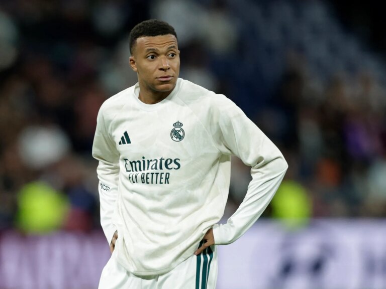 2026-10-21T185044Z_1149461928_UP1EMAL1GCJW6_RTRMADP_3_SOCCER-CHAMPIONS-RMA-RBL-1793192406.jpg
