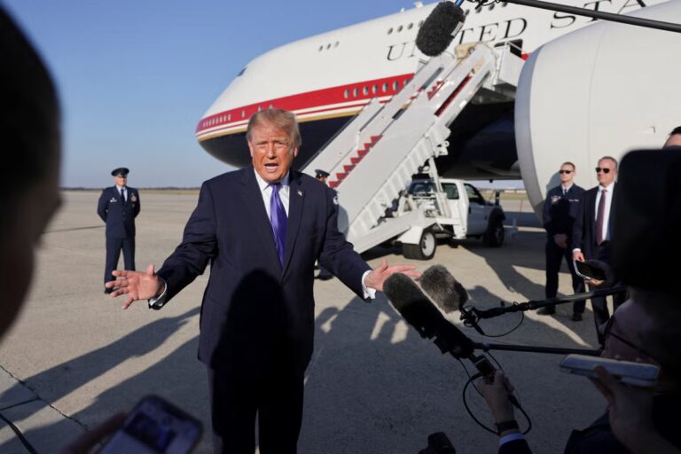 2026-10-29T210326Z_1897093142_RC29DOAMDYY8_RTRMADP_3_USA-TRUMP.JPG