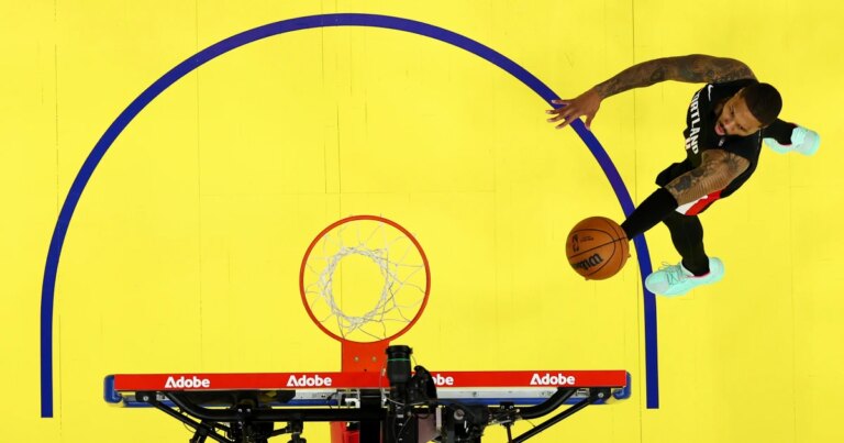 26-damian-lillard-sjr-1549-ac187f.jpg