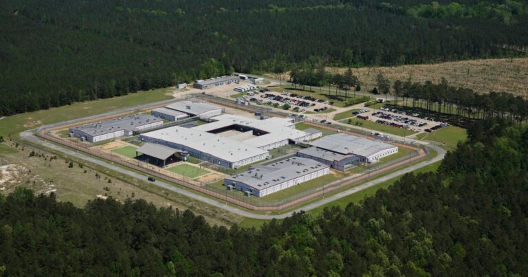 260206-ICE-Detention-Center-Louisiana-vsb-2303-b55a3b.jpg
