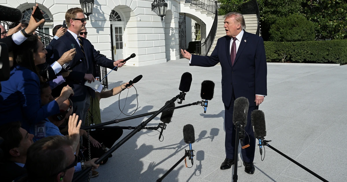 261003-donald-trump-white-house-ww-1340-1442d6.jpg