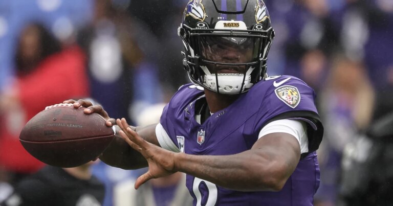 261004-lamar-jackson-ravens-nfl-ww-1215-871e41.jpg