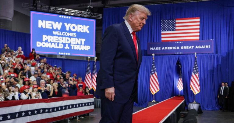 261009-trump-syracause-rally-vsb-2152-617102.jpg