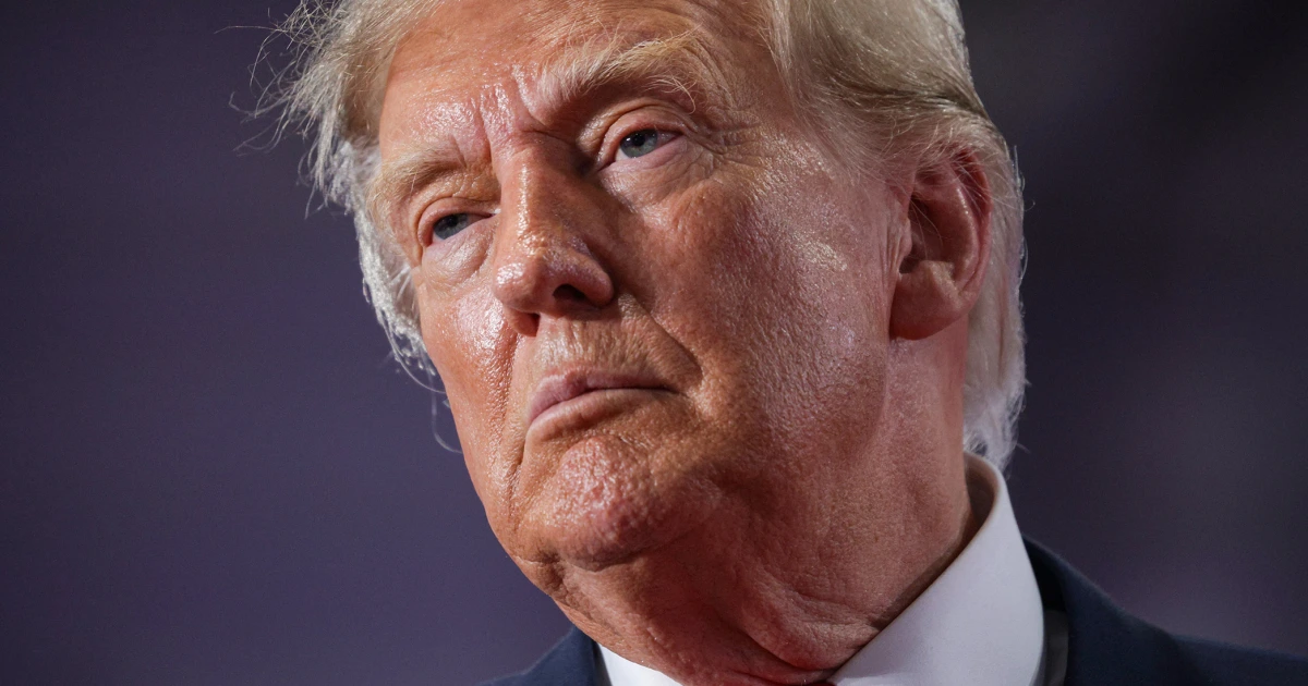 261011-Trump-aa-747-87fee2.jpg
