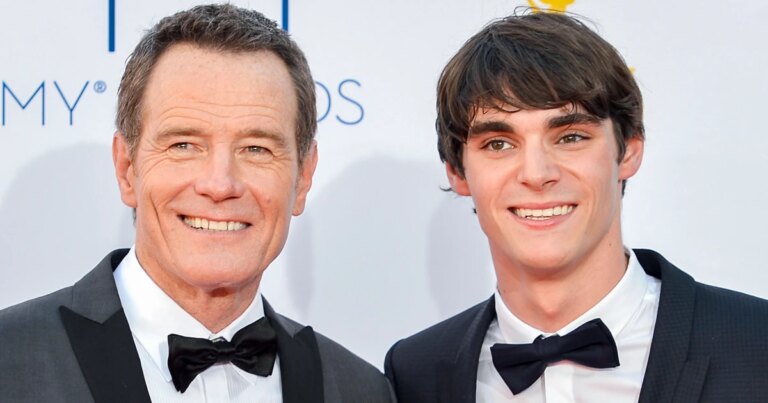 261013-RJ-Mitte-Bryan-Cranston-ch-0957-073ee0.jpg