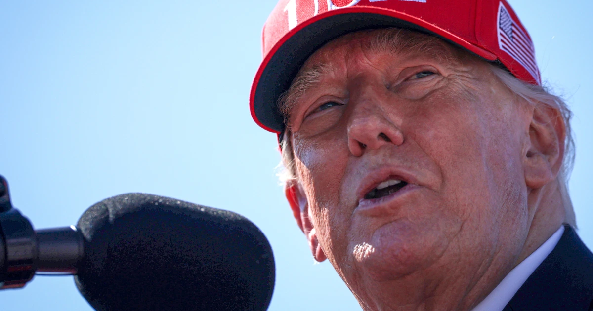 261015-trump-ch-1100-185606.jpg