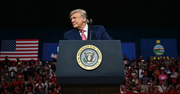 261019-trump-kansas-vsb-2056-4f8ce2.jpg