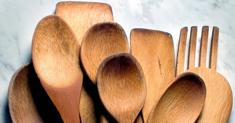 261021-how-to-clean-wooden-kitchen-essentials-lf-main-a57801.jpg