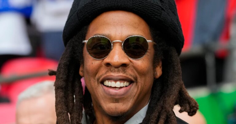 261026-jay-z-vsb-2203-639228.jpg